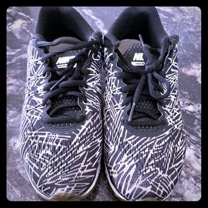 Nike Tailwind 8 running shoes